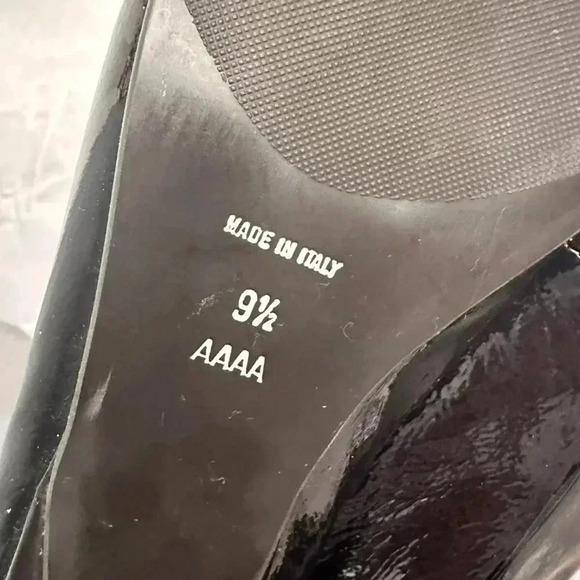 Beautiful Roberto Capucci Italian Made Ladies Shoes size 9.5 - Picture 9 of 9